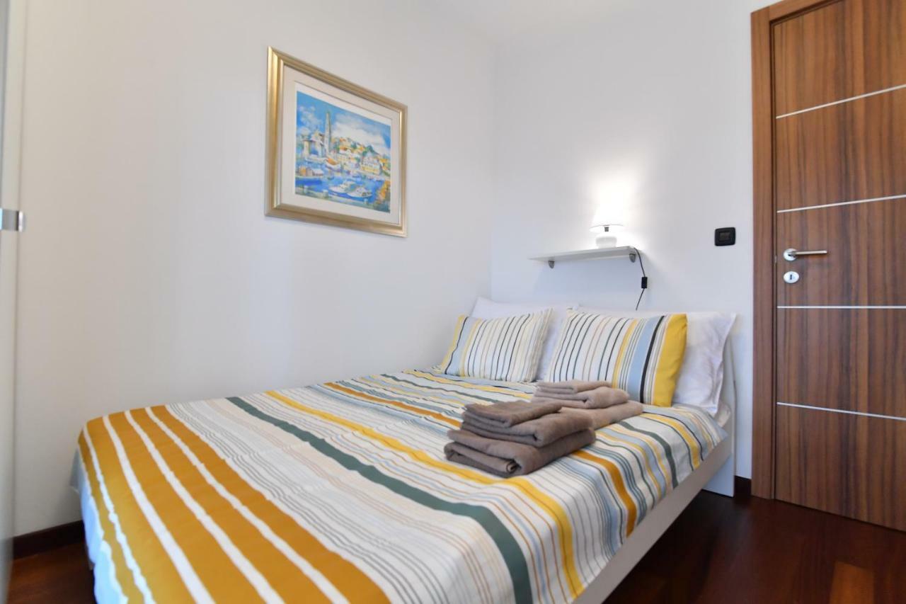 City Penthouse Vita Pula Exterior photo
